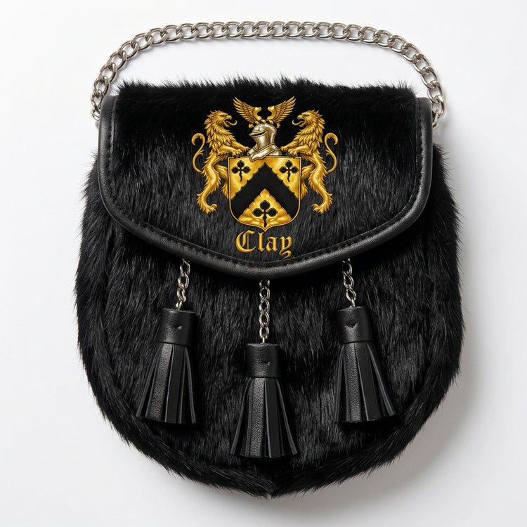 Black fur-front kilt sporran with the official full gold Lion&