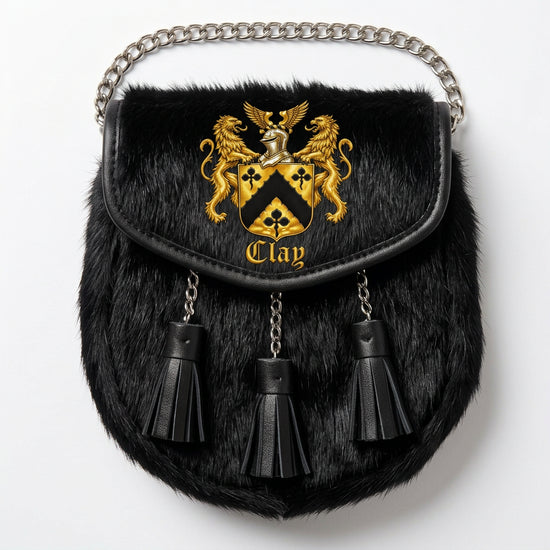 Black fur-front kilt sporran with the official full gold Lion&